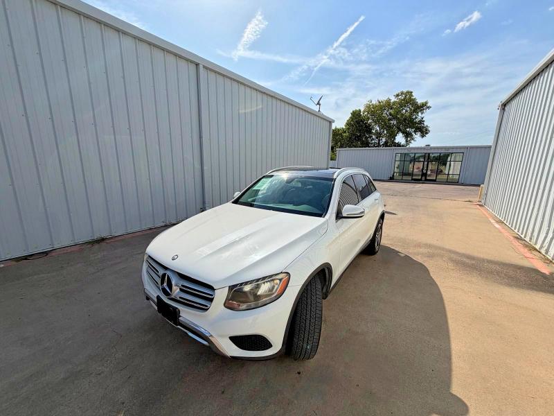 65961266 :رقم المزاد ، WDC0G4JB6GF088055 vin ، 2016 Mercedes-benz Glc مزاد بيع