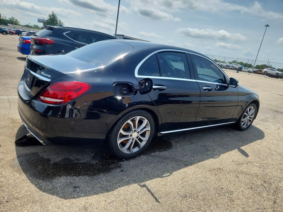 65164846 :رقم المزاد ، 55SWF4KB9FU093608 vin ، 2015 Mercedes-benz C مزاد بيع