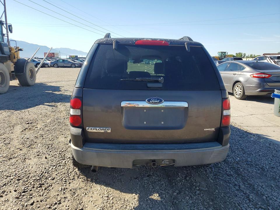 65368186 :رقم المزاد ، 1FMEU73EX6UB03028 vin ، 2006 Ford Explorer مزاد بيع
