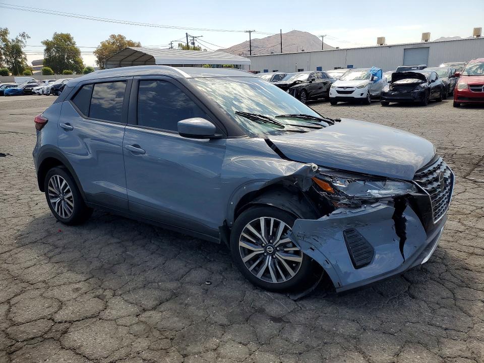 66310186 :رقم المزاد ، 3N1CP5CV9ML546465 vin ، 2021 Nissan Kicks مزاد بيع