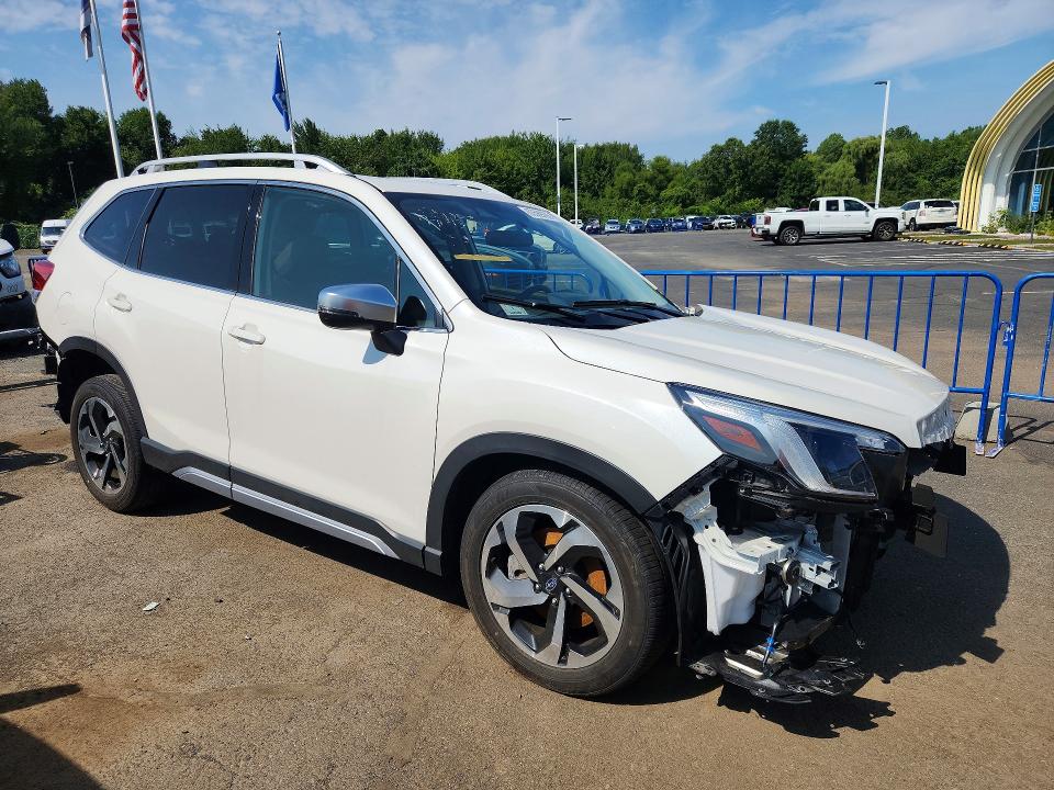 Продажа на аукционе авто 2024 Subaru Forester, vin: JF2SKAMC0RH413128, номер лота: 63589096