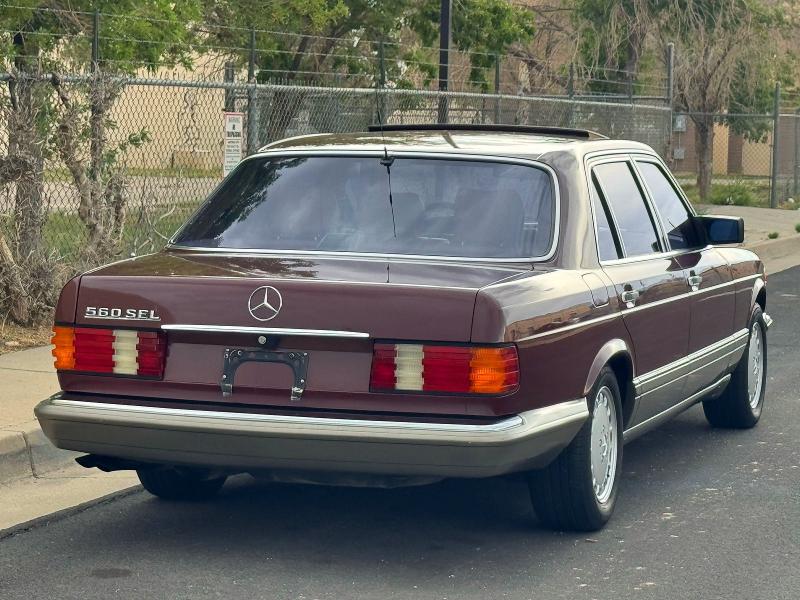 1986 Mercedes-benz 560 მანქანა იყიდება აუქციონზე, vin: WDBCA3902GA206649, აუქციონის ნომერი: 64502416