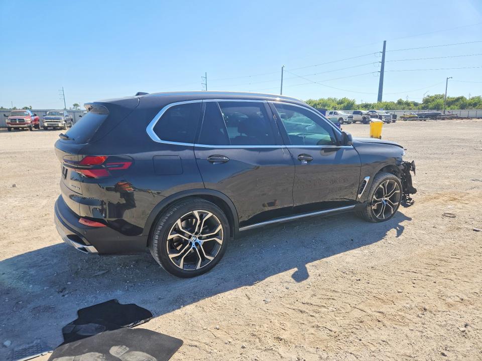 65620036 :رقم المزاد ، 5UX13EU04S9X56690 vin ، 2025 Bmw X5 مزاد بيع