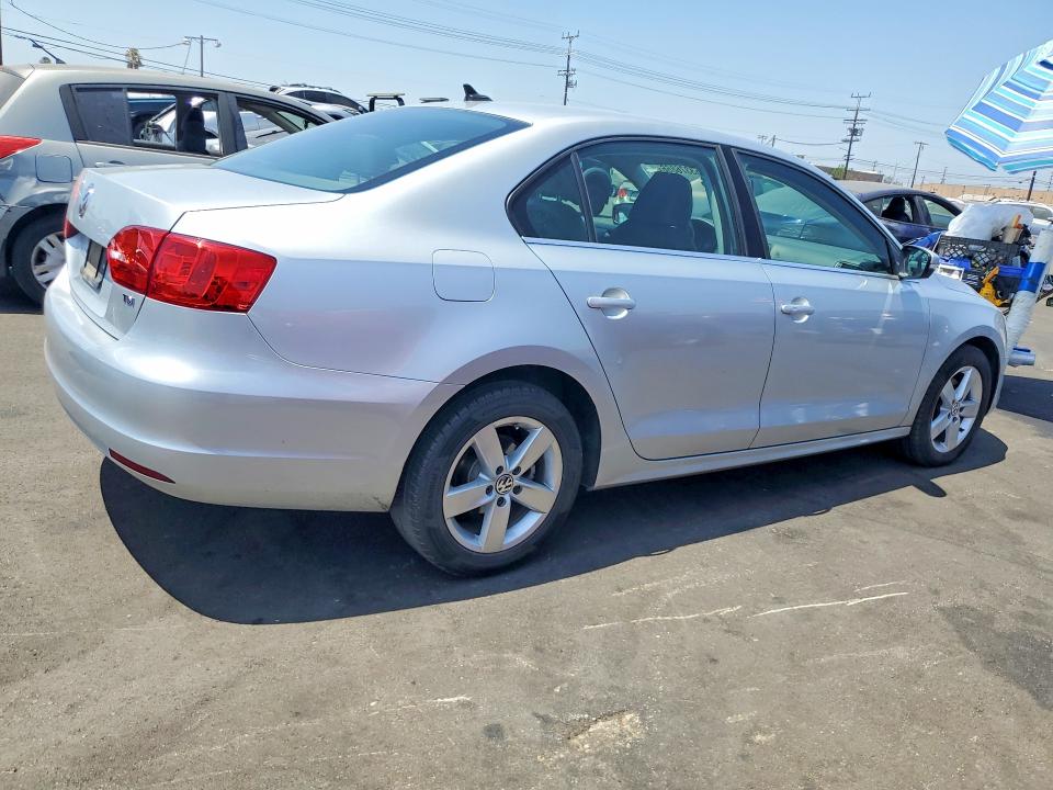 Продаж на аукціоні авто 2013 Volkswagen Jetta, vin: 3VWLL7AJXDM414844, номер лоту: 63376866