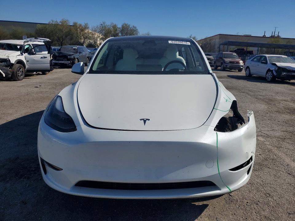 Продаж на аукціоні авто 2024 Tesla Model Y, vin: 7SAYGAEE9RF125587, номер лоту: 63539916