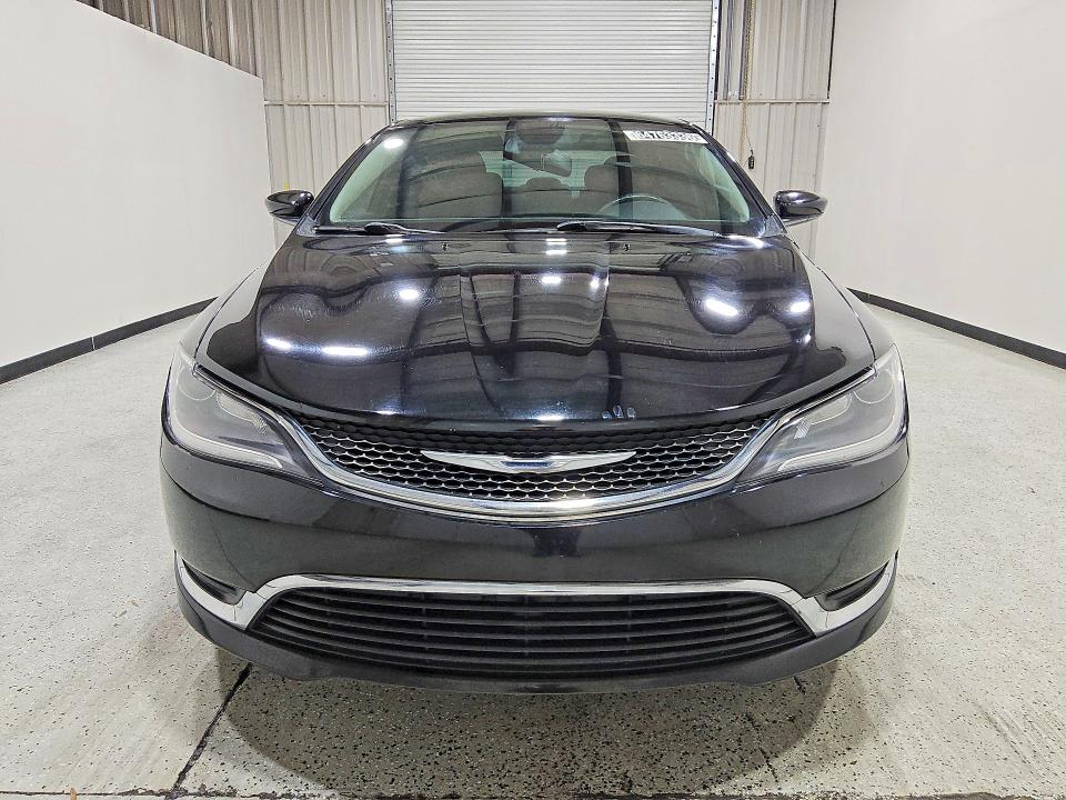 64763336 :رقم المزاد ، 1C3CCCAB8GN152681 vin ، 2016 Chrysler 200 مزاد بيع