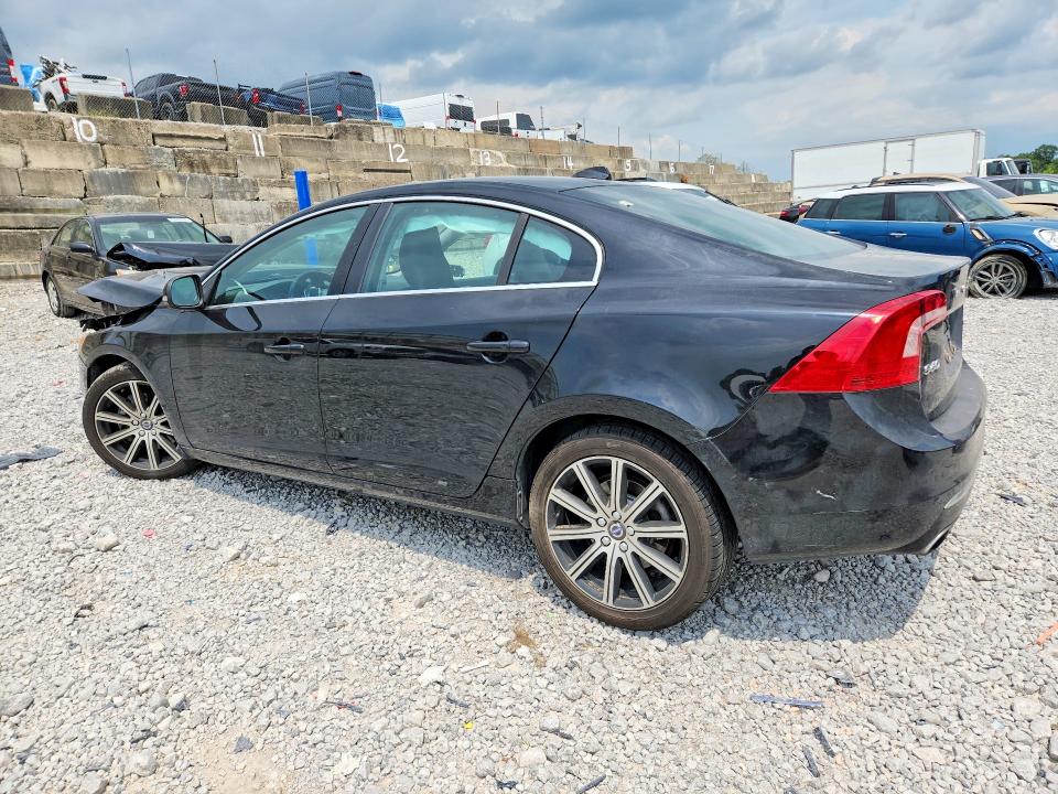 63948446 :رقم المزاد ، LYV402TK1JB157986 vin ، 2018 Volvo S60 مزاد بيع