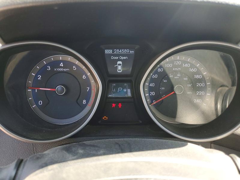 2014 Hyundai Elantra Gt მანქანა იყიდება აუქციონზე, vin: KMHD25LH1EU160877, აუქციონის ნომერი: 63185666
