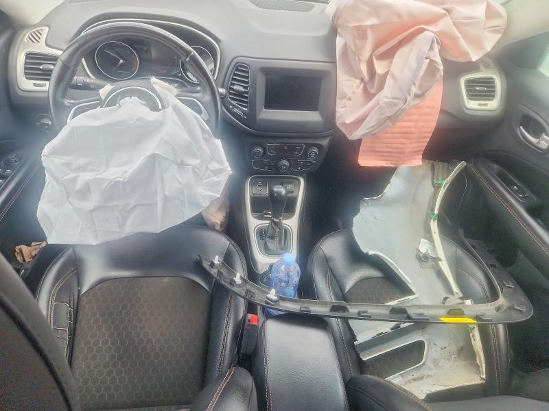 63763086 :رقم المزاد ، 3C4NJCBB5LT252871 vin ، 2020 Jeep Compass مزاد بيع