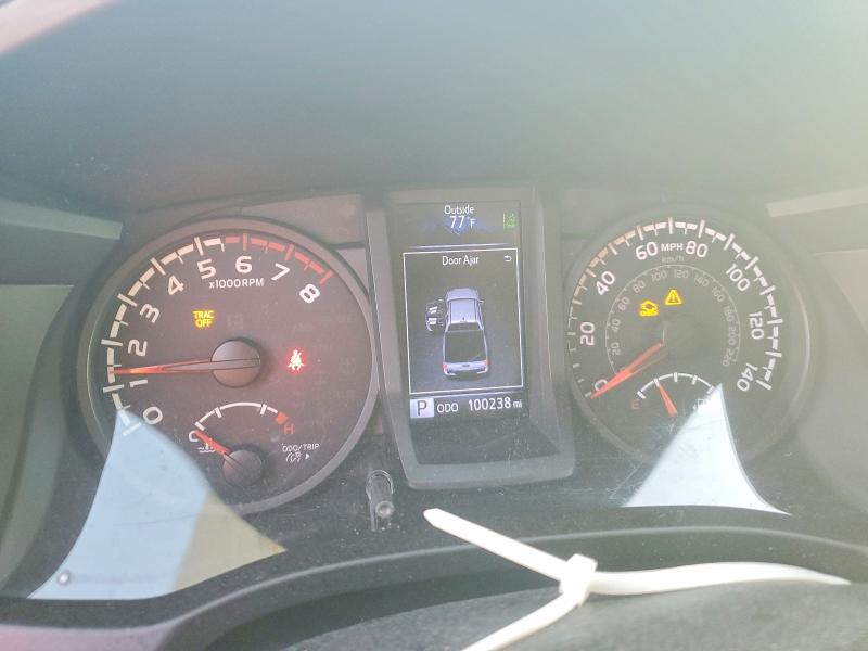65193626 :رقم المزاد ، 5TFAX5GN0JX130559 vin ، 2018 Toyota Tacoma مزاد بيع