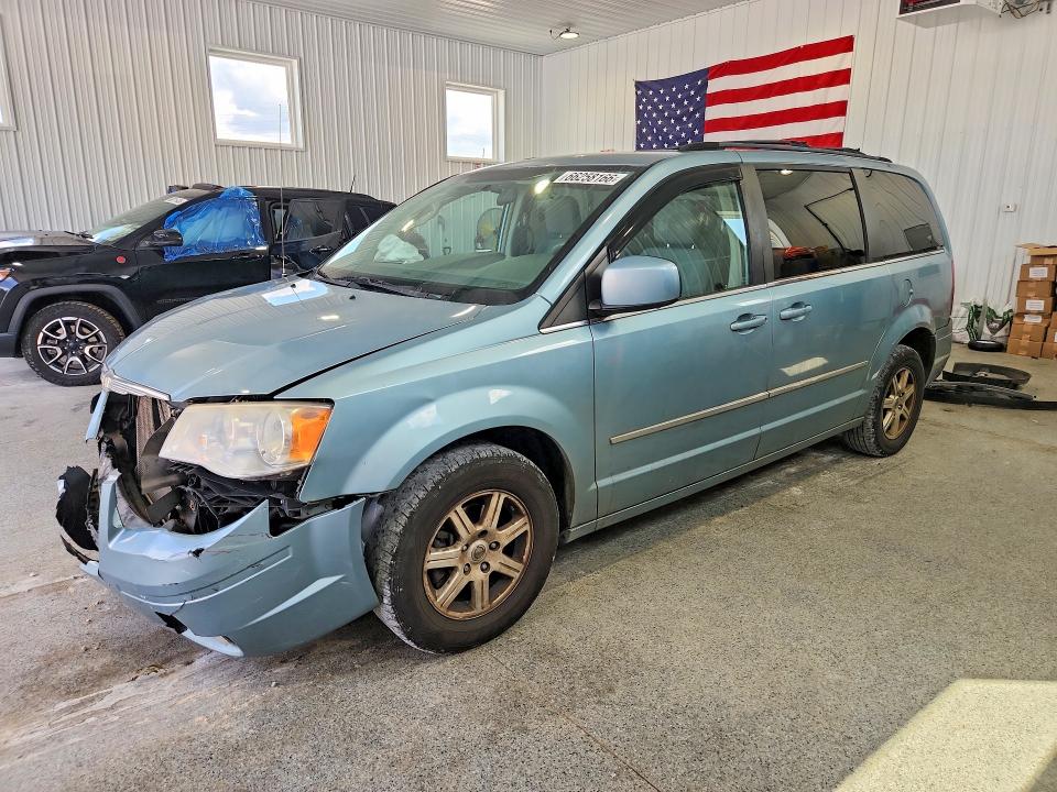 66258166 :رقم المزاد ، 2A4RR5D14AR338645 vin ، 2010 Chrysler Town & Country مزاد بيع
