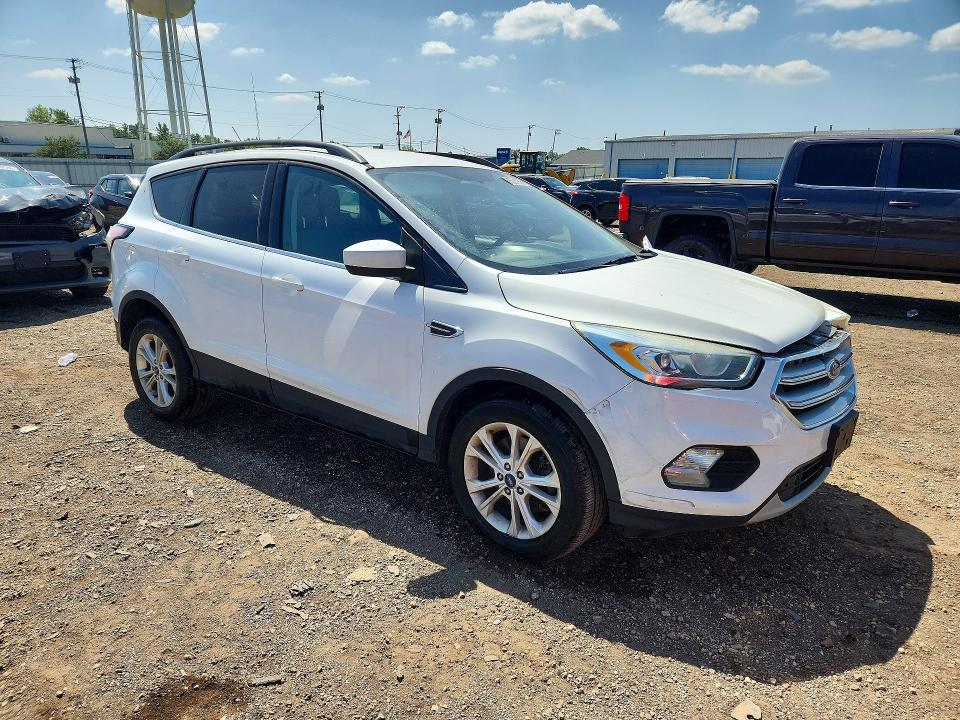 Продаж на аукціоні авто 2017 Ford Escape, vin: 1FMCU9GD5HUD10997, номер лоту: 65501356