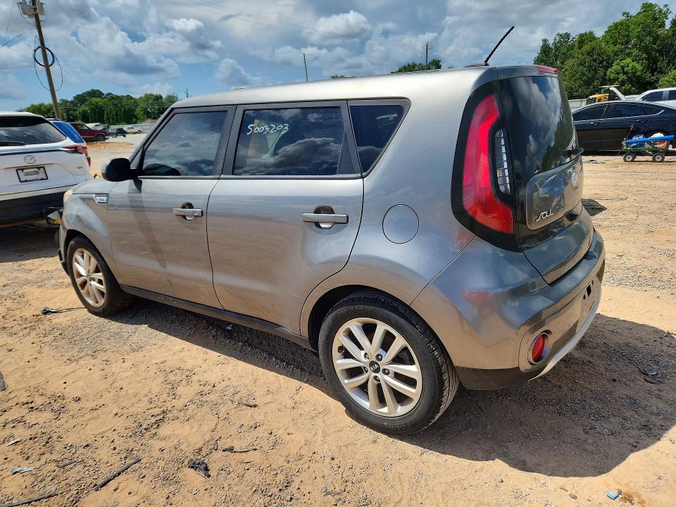 2018 Kia Soul მანქანა იყიდება აუქციონზე, vin: KNDJP3A5XJ7518721, აუქციონის ნომერი: 63997726