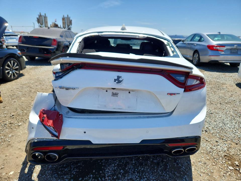 Продаж на аукціоні авто 2018 Kia Stinger, vin: KNAE45LC5J6034198, номер лоту: 64081266