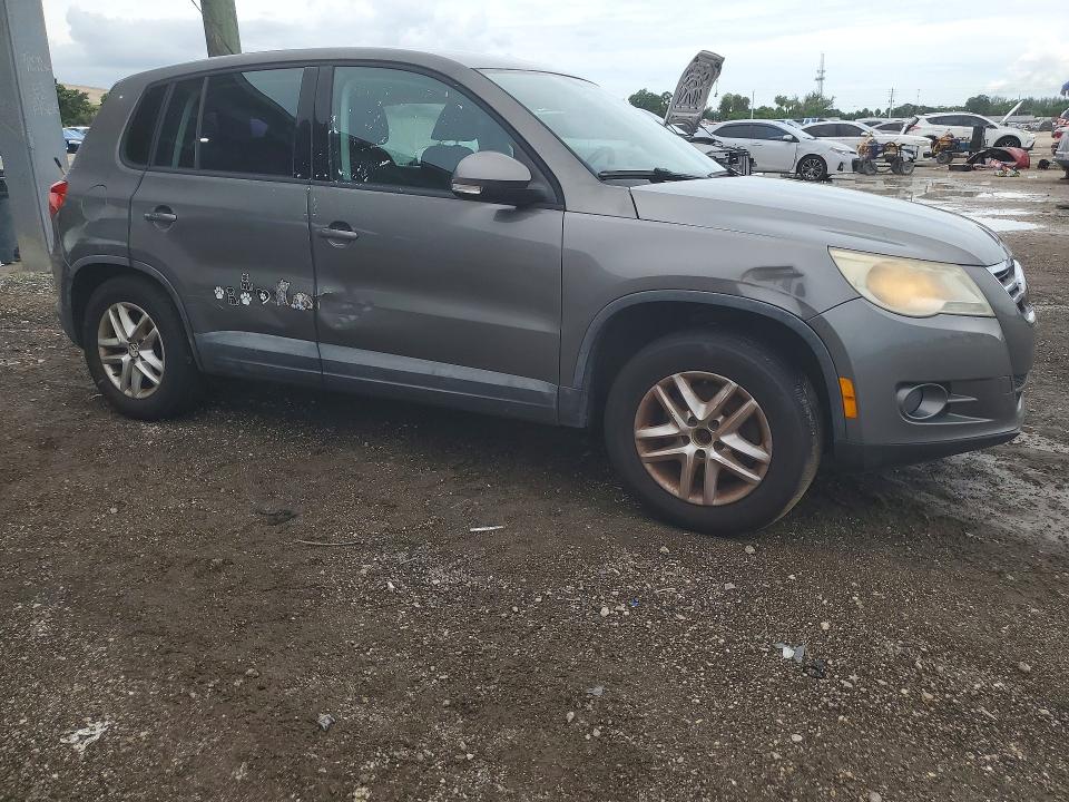Aukcja sprzedaży 2011 Volkswagen Tiguan, vin: WVGBV7AX5BW567122, numer aukcji: 63413876