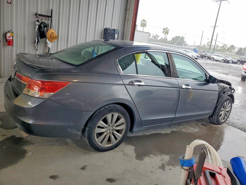 Продажа на аукционе авто 2012 Honda Accord, vin: 1HGCP3F84CA020386, номер лота: 64769386