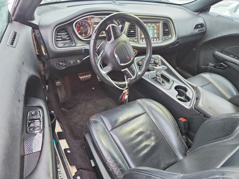63325586 :رقم المزاد ، 2C3CDZGG9JH322873 vin ، 2018 Dodge Challenger مزاد بيع
