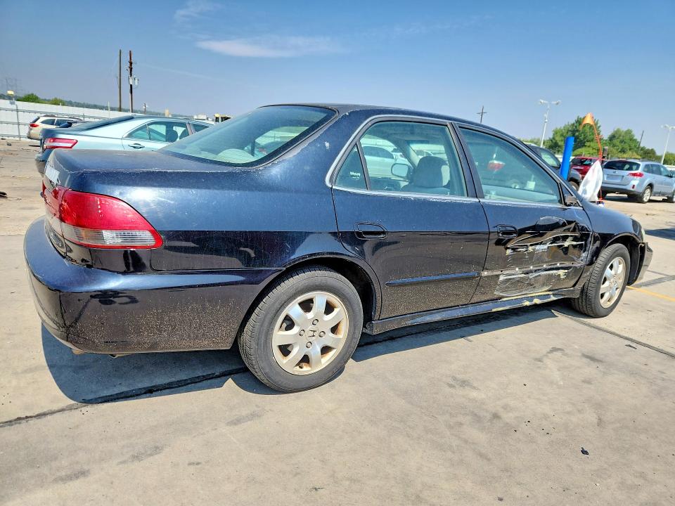 63424636 :رقم المزاد ، 1HGCG56672A102993 vin ، 2002 Honda Accord مزاد بيع