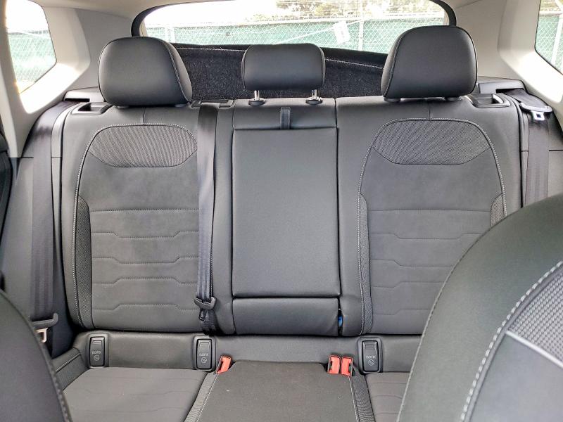 Продаж на аукціоні авто 2025 Volkswagen Taos, vin: 3VV2C7B28SM041307, номер лоту: 64080036