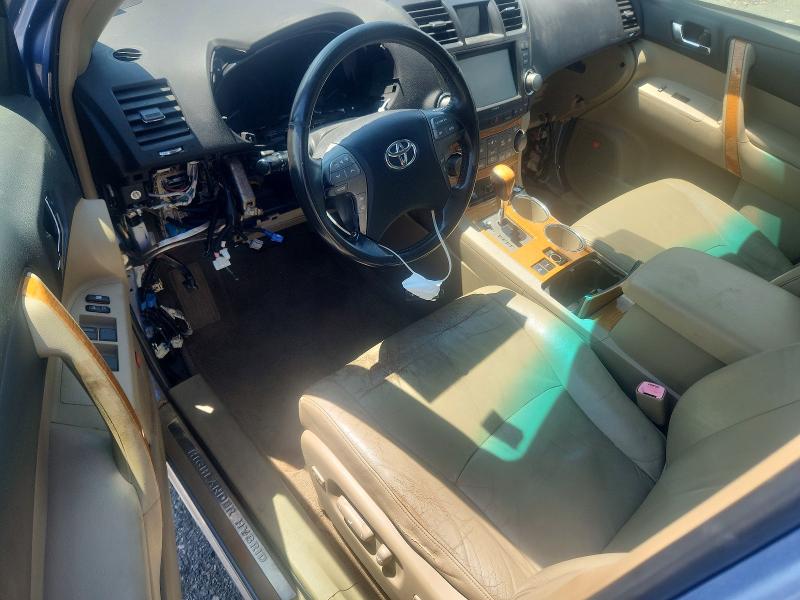 63588956 :رقم المزاد ، JTEEW44A282010278 vin ، 2008 Toyota Highlander مزاد بيع