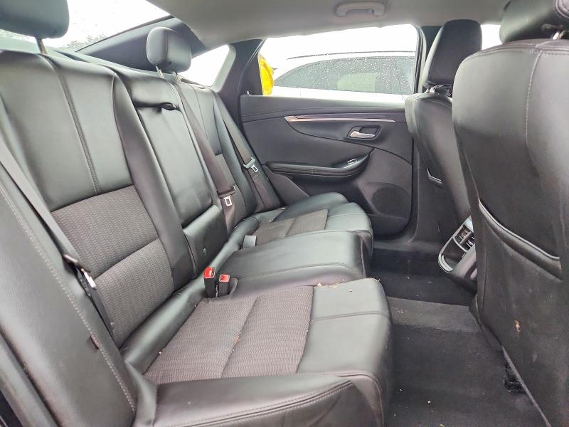 65134296 :رقم المزاد ، 2G1105S33J9151858 vin ، 2018 Chevrolet Impala مزاد بيع