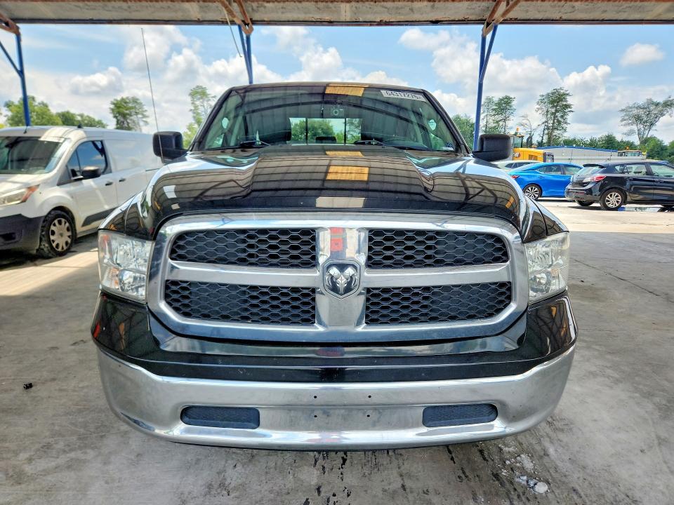 64317276 :رقم المزاد ، 1C6RR6GG6HS645360 vin ، 2017 Ram 1500 مزاد بيع