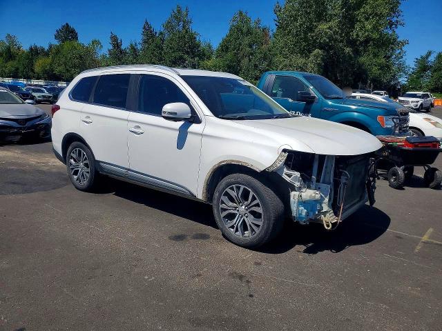 Продажа на аукционе авто 2017 Mitsubishi Outlander, vin: JA4AZ3A36HZ066252, номер лота: 62249066