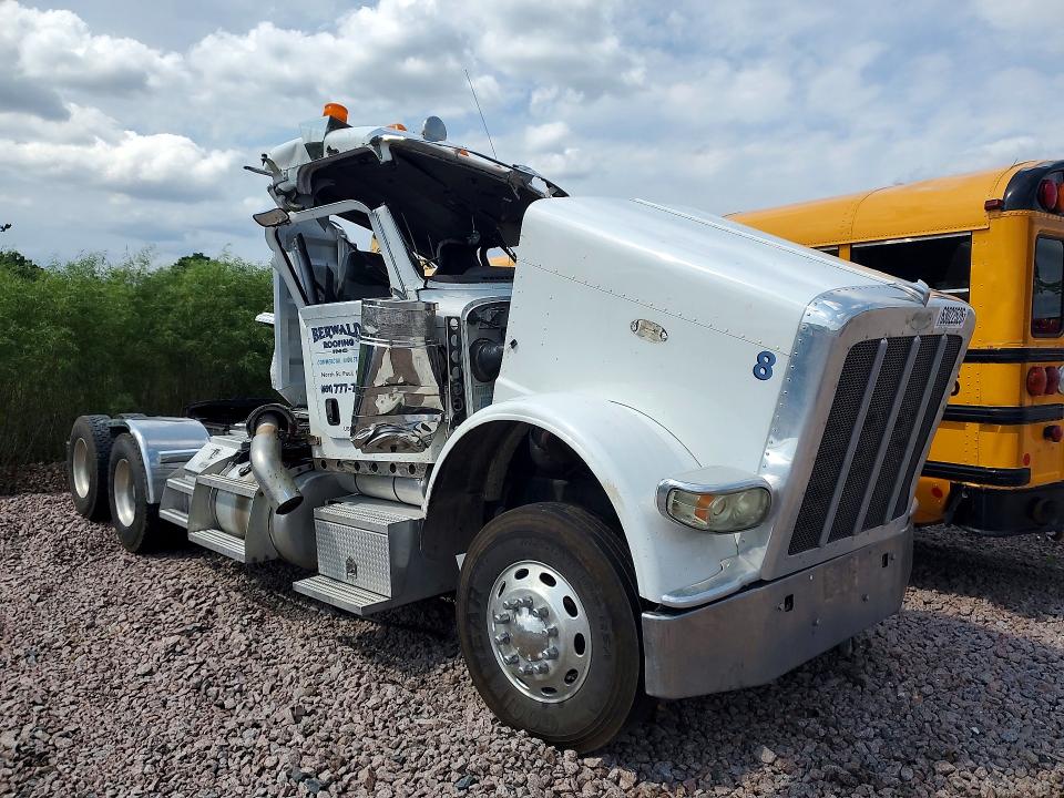 2009 Peterbilt 388 მანქანა იყიდება აუქციონზე, vin: 1XPWDB9XX9D788722, აუქციონის ნომერი: 63022526
