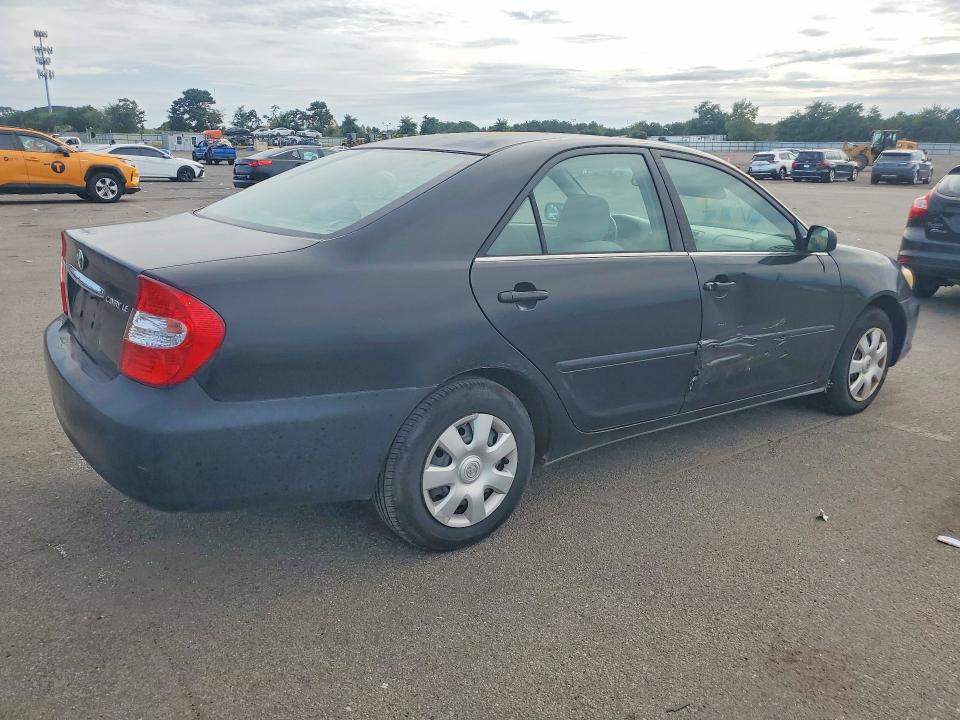 67287236 :رقم المزاد ، 4T1BE32K04U313683 vin ، 2004 Toyota Camry مزاد بيع