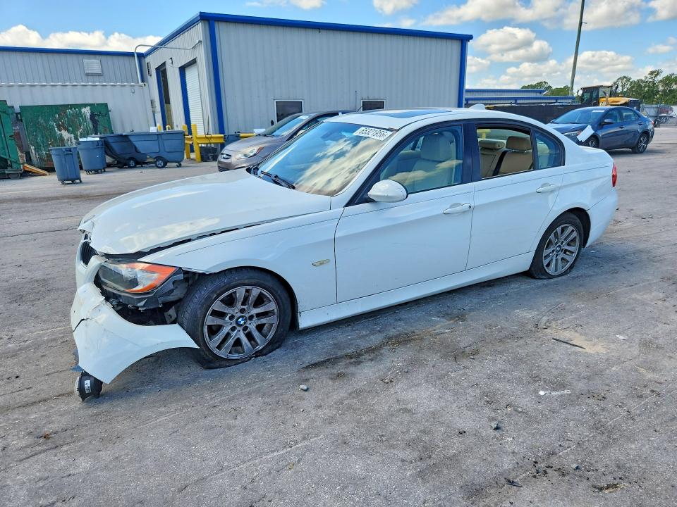 65321956 :رقم المزاد ، WBAVB13526PT00505 vin ، 2006 Bmw 325 مزاد بيع
