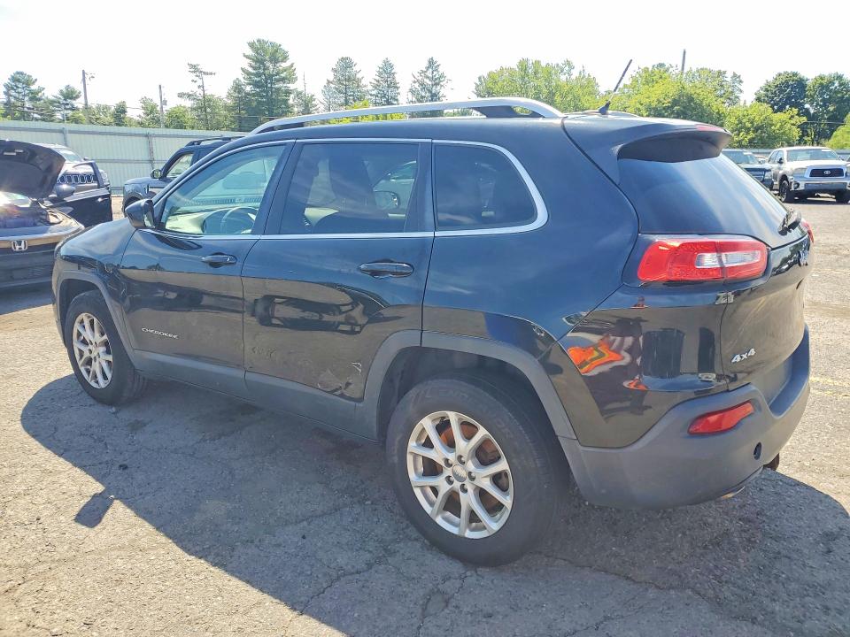 63695486 :رقم المزاد ، 1C4PJMCB1FW793122 vin ، 2015 Jeep Cherokee مزاد بيع