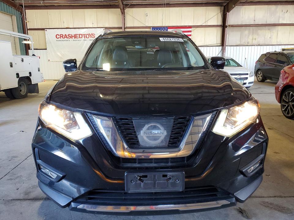 2017 Nissan Rogue მანქანა იყიდება აუქციონზე, vin: JN8AT2MV2HW276447, აუქციონის ნომერი: 65527236