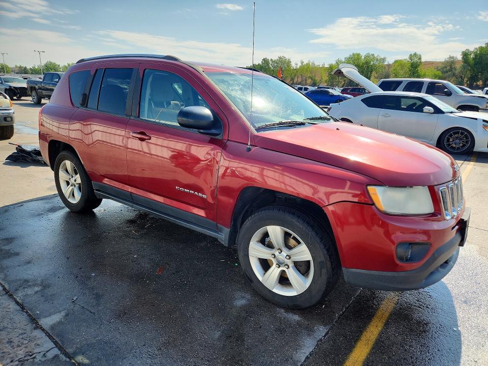 64454686 :رقم المزاد ، 1C4NJCBA3CD526811 vin ، 2012 Jeep Compass مزاد بيع