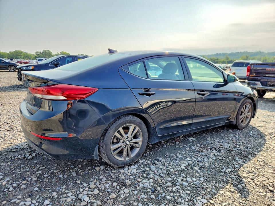 2018 Hyundai Elantra მანქანა იყიდება აუქციონზე, vin: 5NPD84LF3JH385463, აუქციონის ნომერი: 63968286