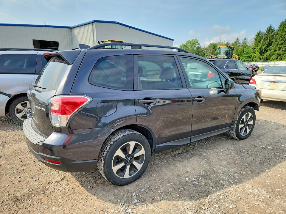64827036 :رقم المزاد ، JF2SJADC3JH406018 vin ، 2018 Subaru Forester مزاد بيع