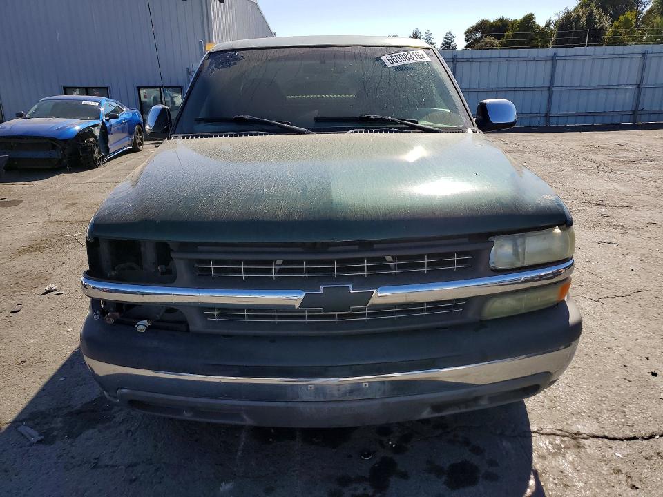 66008316 :رقم المزاد ، 2GCEC19T921204013 vin ، 2002 Chevrolet Silverado مزاد بيع
