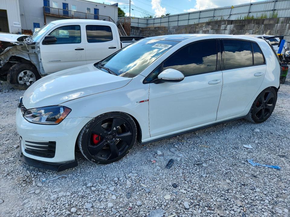 Продажа на аукционе авто 2015 Volkswagen Gti, vin: 3VW4T7AU1FM003611, номер лота: 66287286