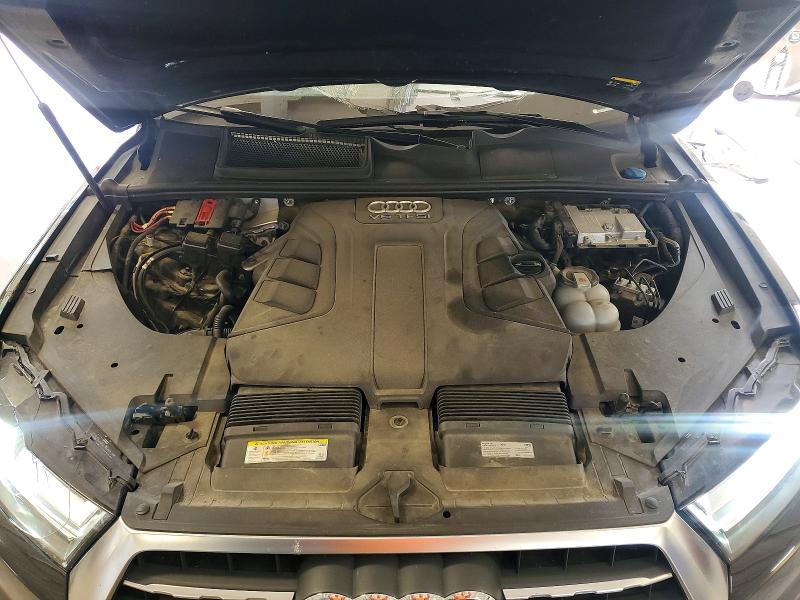 Продажа на аукционе авто 2018 Audi Q7, vin: WA1VAAF76JD024031, номер лота: 63902836