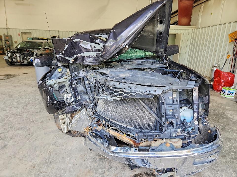 2015 Chevrolet Silverado მანქანა იყიდება აუქციონზე, vin: 3GCUKREC8FG391938, აუქციონის ნომერი: 64430046