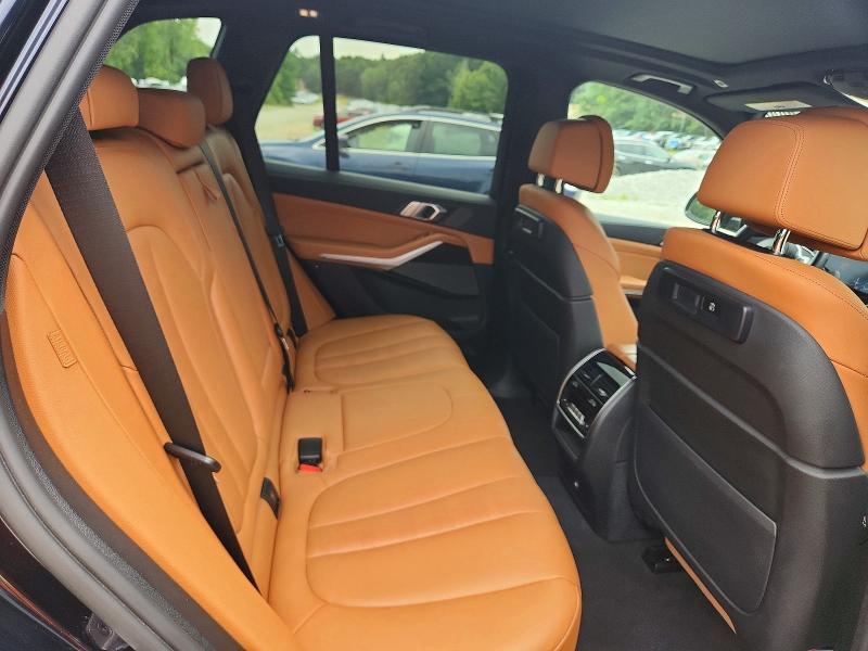 61449866 :رقم المزاد ، 5UXTA6C09M9F27286 vin ، 2021 Bmw X5 مزاد بيع