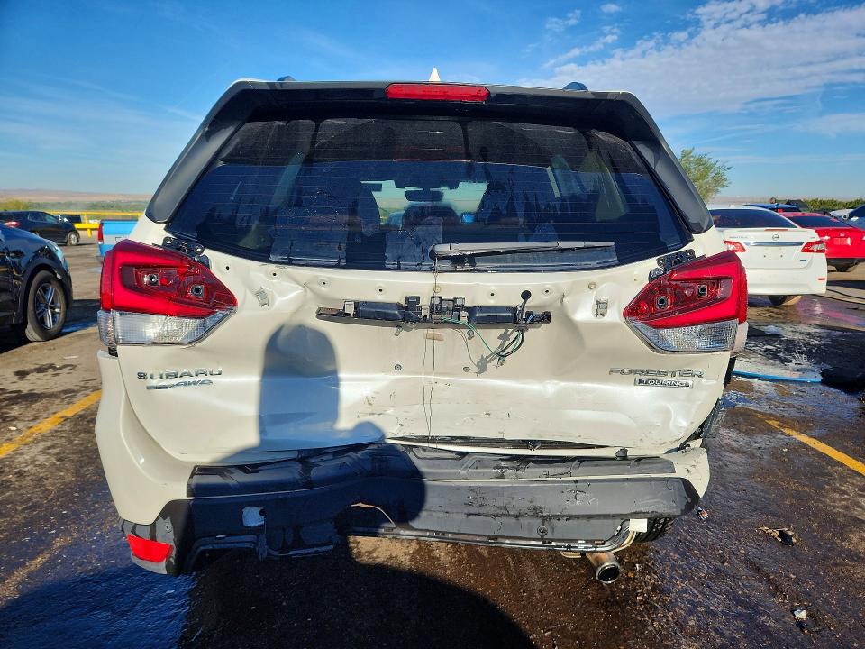 65680756 :رقم المزاد ، JF2SKAWC9KH467756 vin ، 2019 Subaru Forester مزاد بيع