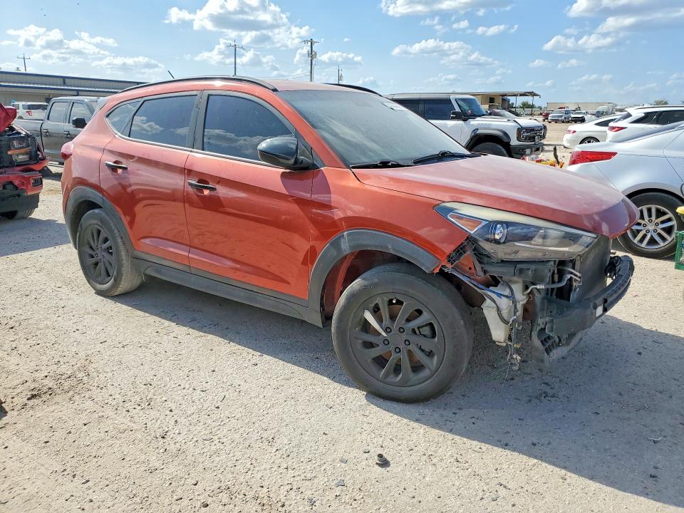 Продажа на аукционе авто 2017 Hyundai Tucson, vin: KM8J33A46HU264354, номер лота: 64304446