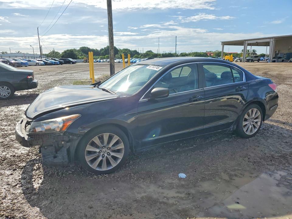 Продаж на аукціоні авто 2011 Honda Accord, vin: 1HGCP2F61BA110084, номер лоту: 62753746