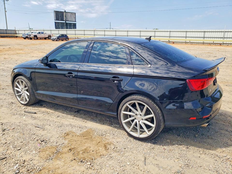 66753506 :رقم المزاد ، WAUBFGFF2F1090750 vin ، 2015 Audi A3 مزاد بيع