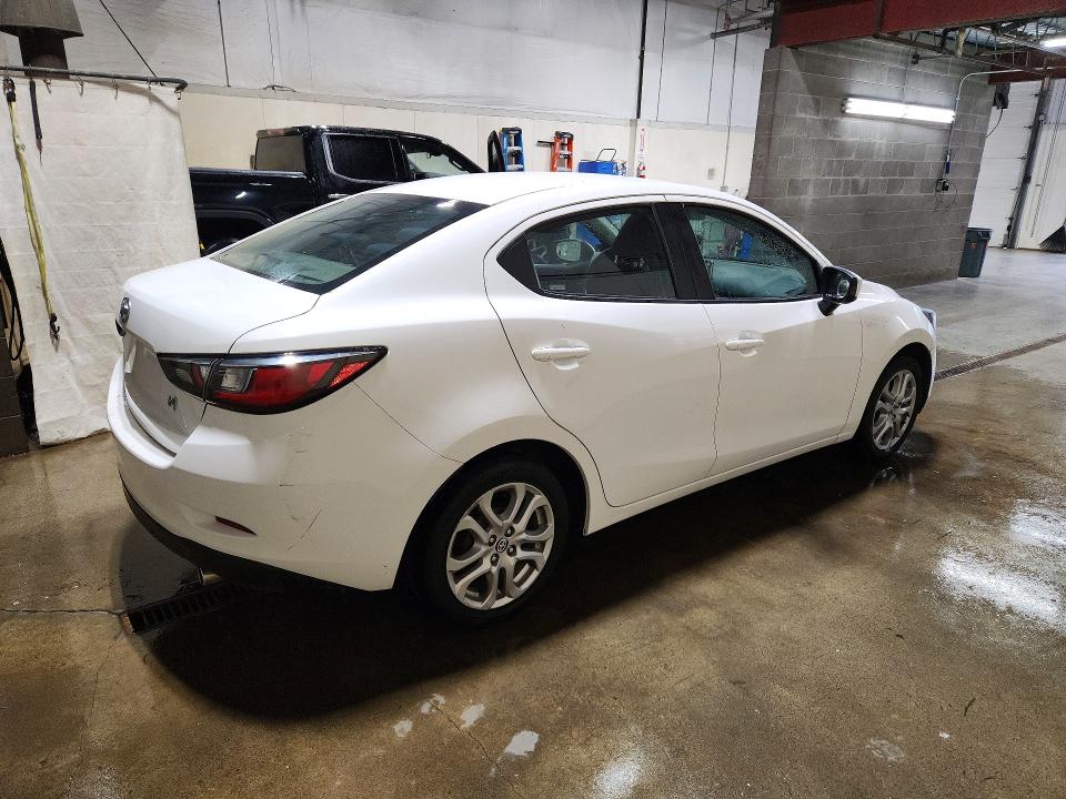 Продаж на аукціоні авто 2016 Scion Ia, vin: 3MYDLBZV8GY135991, номер лоту: 64271496