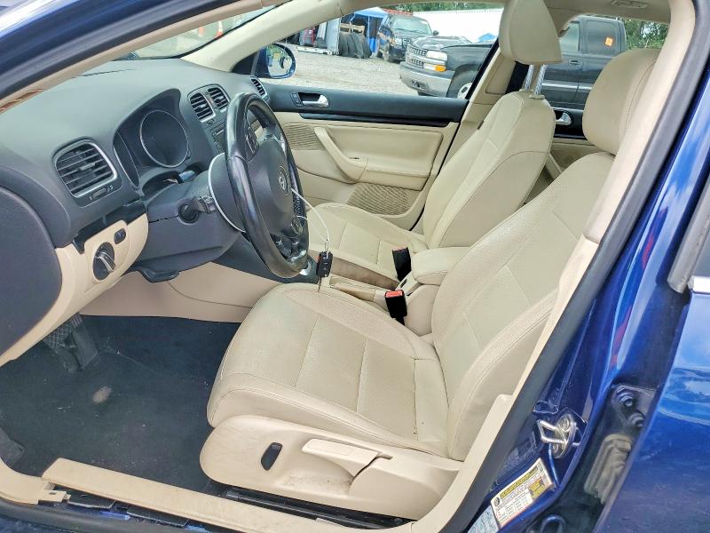 2011 Volkswagen Jetta მანქანა იყიდება აუქციონზე, vin: 3VWPZ7AJ5BM608307, აუქციონის ნომერი: 65319576