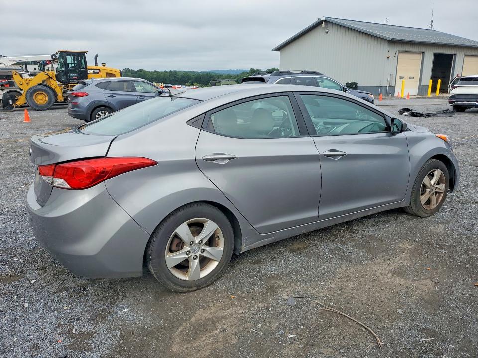 66230766 :رقم المزاد ، KMHDH4AE8CU186598 vin ، 2012 Hyundai Elantra مزاد بيع