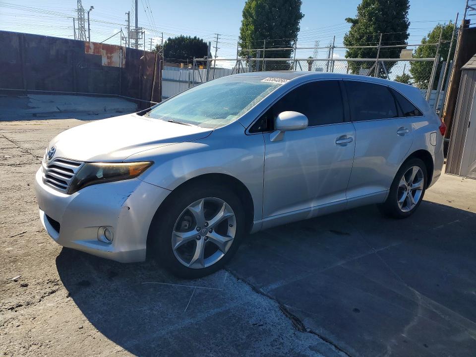 65364856 :رقم المزاد ، 4T3ZK3BB9AU028507 vin ، 2010 Toyota Venza مزاد بيع