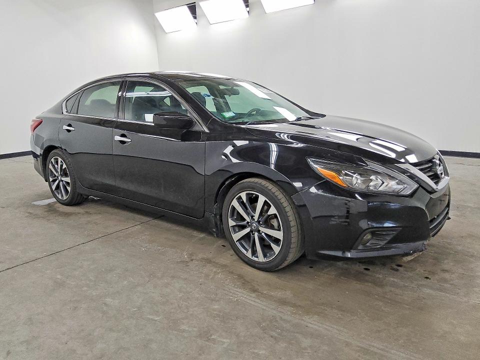 Aukcja sprzedaży 2017 Nissan Altima, vin: 1N4AL3AP4HC108405, numer aukcji: 63307176