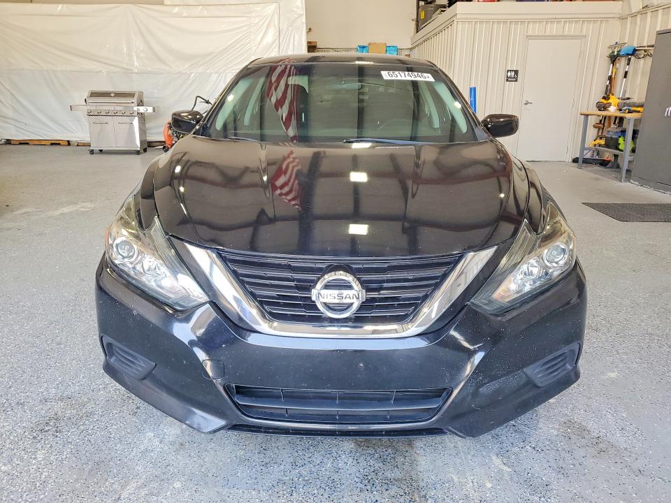 2018 Nissan Altima მანქანა იყიდება აუქციონზე, vin: 1N4AL3APXJC133251, აუქციონის ნომერი: 65174946
